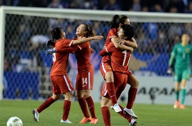 -包含劲爆对决：女足双雄将在场上较量的词条